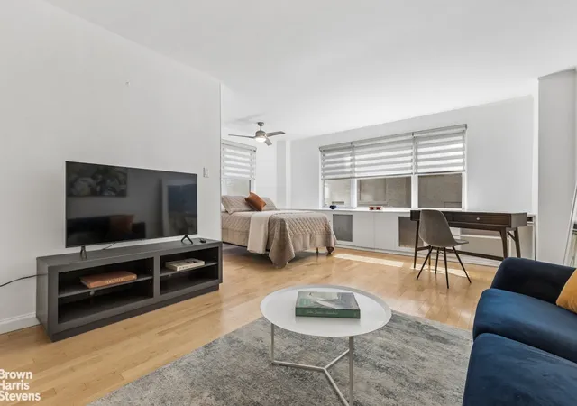 Listing Photo 2 - Condo for sale in building located at 201 E 37Th St, New York City, NY 10016 - Unit #5A