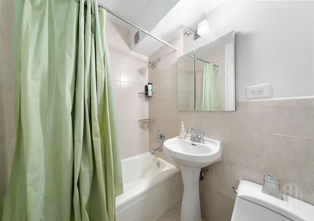 5th image of 225 E 36Th St #9D, New York, NY 10016 | MLS# RLS20095806