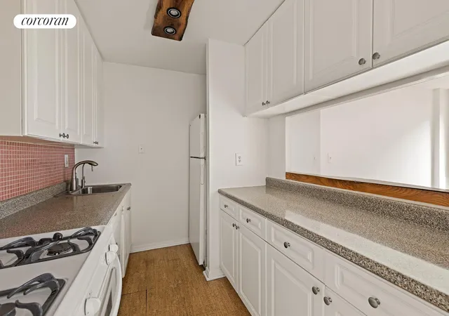 5th image of 555 Main St #1602, New York City, NY 10044 | MLS# RLS20095813