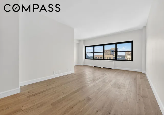 2nd image of 160 W End Ave, New York, NY 10023