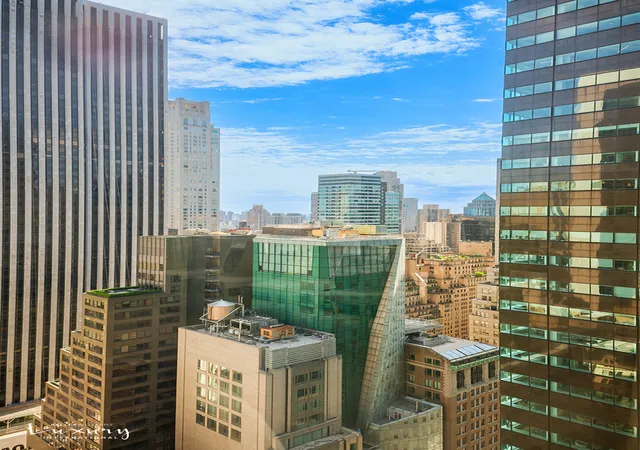 Photo 3 of House for sale at 721 5th Avenue #36DE, New York, NY 10022 | MLS# RLS20095869 | Listing updated on 2026-06-23