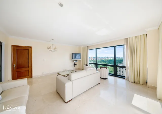 Photo 4 of House for sale at 721 5th Avenue #36DE, New York, NY 10022 | MLS# RLS20095869 | Listing updated on 2026-06-23