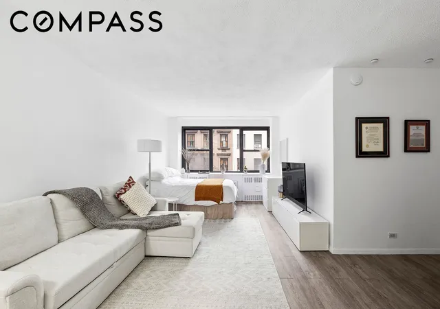 Townhouse for sale at 110 E 36th Street #5B, New York City, NY 10016 | MLS# RLS20095919