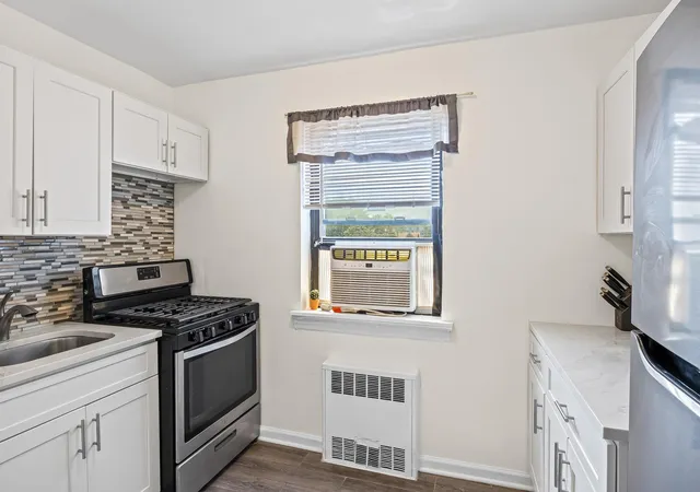 3rd image of 147-10 84Th Rd #4-G, Jamaica, NY 11435 | MLS# RLS20095972