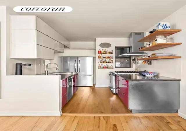 Listing Photo 4 - Condo for sale in building located at 102Nd Ave B, New York City, NY 10009 - Unit #4