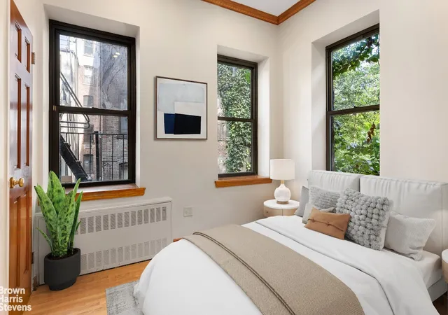 1st image of 121 E 10th St #2C, New York City, NY 10003 | MLS# RLS20096006
