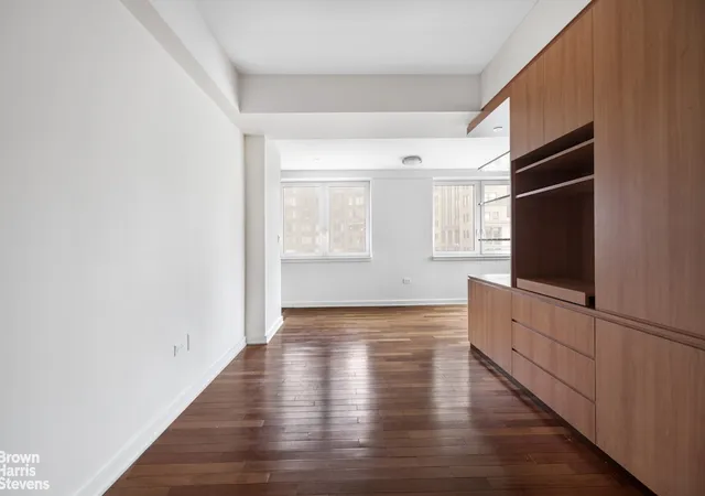 Photo 3 of House for sale at 425 5th Avenue #31A, New York City, NY 10016 | MLS# RLS20096010 | Listing updated on 2026-07-29