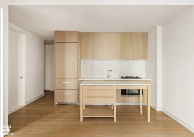 Homes for sale in New York City, NY | 500 W 45Th St #321, New York City, NY 10036 | MLS# RLS20096184