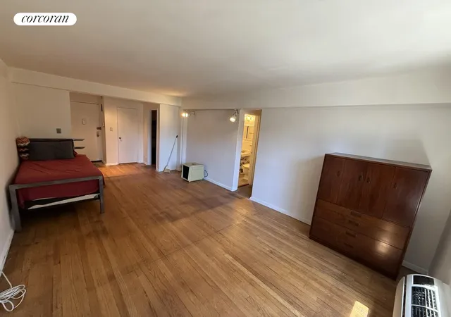 Homes for sale in New York City, NY | 229 E 28th St #5H, New York City, NY 10016 | MLS# RLS20096315