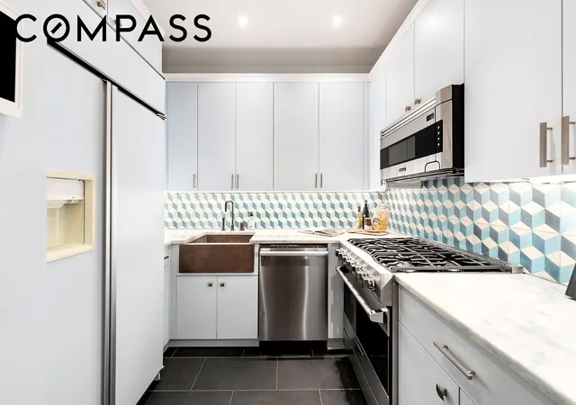 Photo 3 of House for sale at 1 Central Park W #30E, New York City, NY 10023 | MLS# RLS20096326 | Listing updated on 2026-07-30