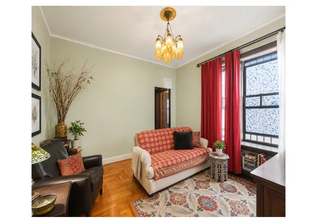 3rd image of 255 Eastern Pkwy, New York City, NY 11238