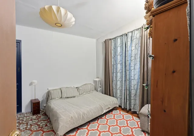 5th image of 255 Eastern Pkwy, New York City, NY 11238