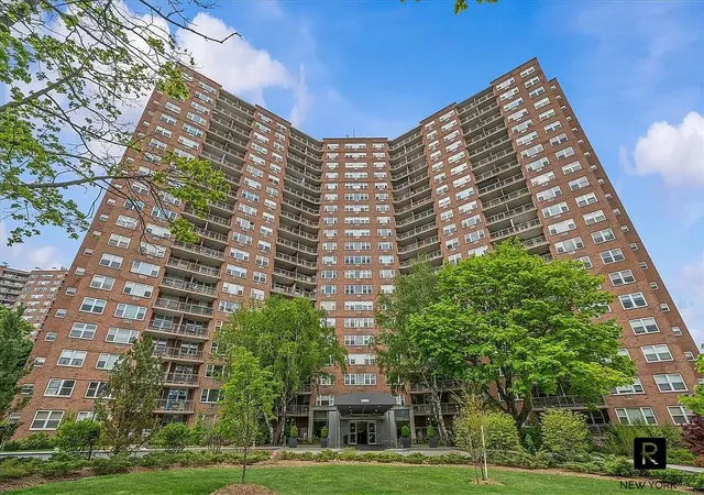 1st image of 5800 Arlington Ave #18-J, Bronx, NY 10471 | MLS# RLS20096426