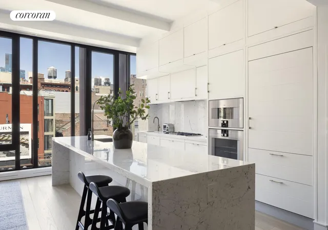 5th image of 22 Bond St, New York City, NY 10012