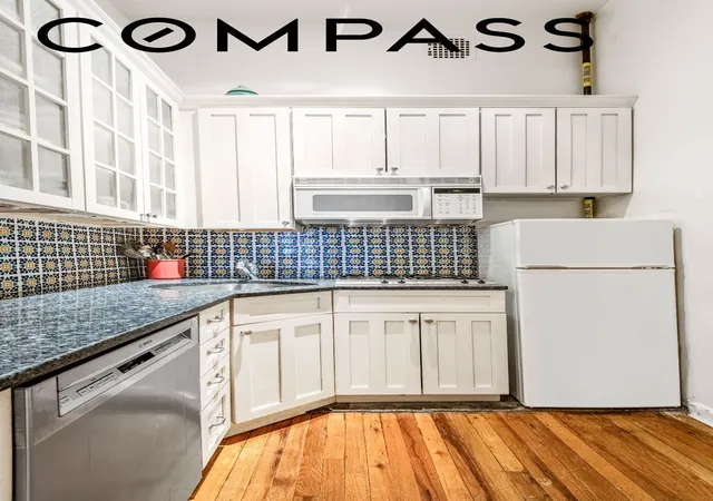 Photo 3 of House for sale at 134 W 82nd Street #2D, New York, NY 10024 | MLS# RLS20096454 | Listing updated on 2026-07-21
