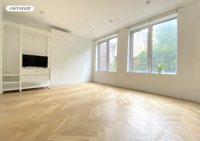 2nd image of 531 Vanderbilt Ave #3C, New York City, NY 11238 | MLS# RLS20096493