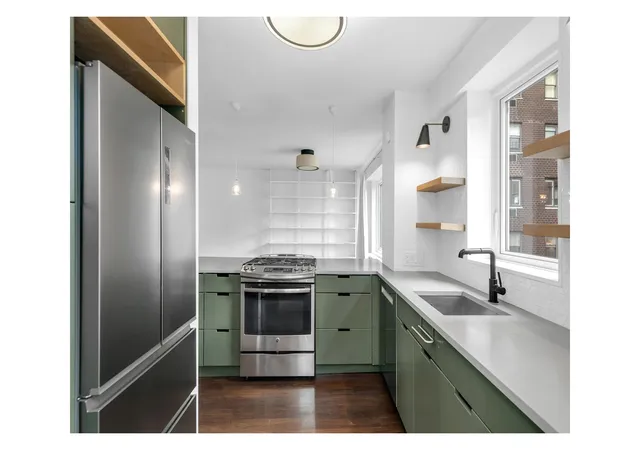 2nd image of 411 E 53Rd St #14B, New York, NY 10022 | MLS# RLS20096533