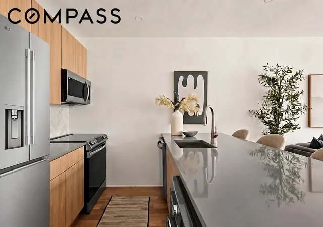 2nd image of 40 Schaefer St #3B, New York City, NY 11207 | MLS# RLS20096577