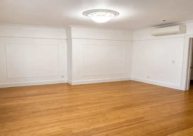 Photo 4 of Sale Pending at 21-22 45th Avenue #PTH, New York City, NY 11101 | MLS# RLS20096638 | Listing updated on 2026-07-27