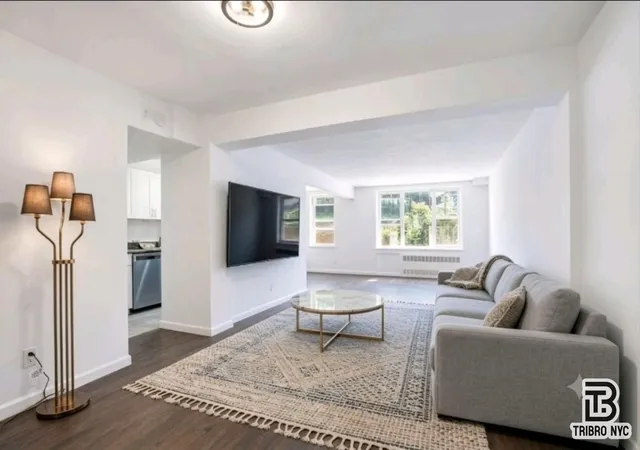 2nd image of 2390 Palisade Ave #2F, Bronx, NY 10463 | MLS# RLS20096666