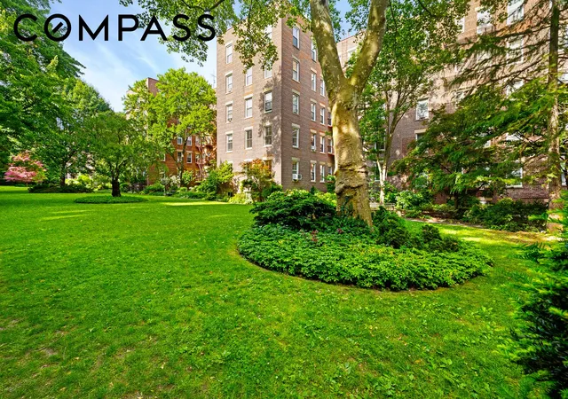 11th image of 35 55 78th St #1, Jackson Heights, NY 11372 | MLS# RLS20096779