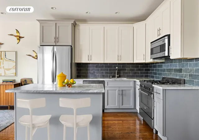 5th image of 171 Lexington Ave #4, New York City, NY 11216 | MLS# RLS20096783
