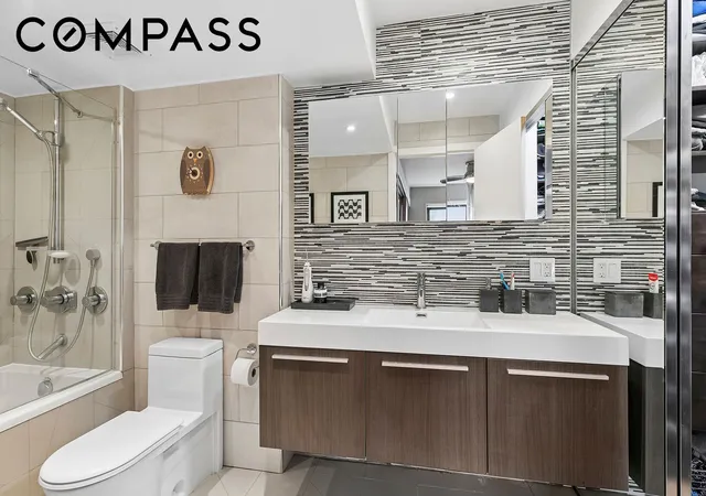 Photo 4 of House for sale at 85 8th Avenue #4V, New York, NY 10011 | MLS# RLS20093686 | Listing updated on 2026-06-18