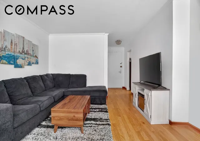 Listing Photo 3 - Condo for sale in building located at 150 W End Ave, New York, NY 10023 - Unit #3P