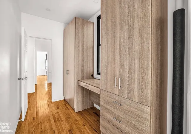 Homes for sale in New York City, NY | 204 E 90Th St, New York City, NY 10128