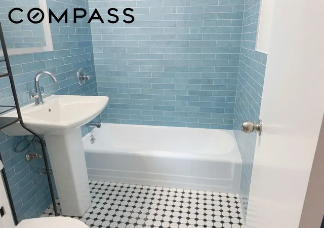5th image of 215 Adams St, New York, NY 11201