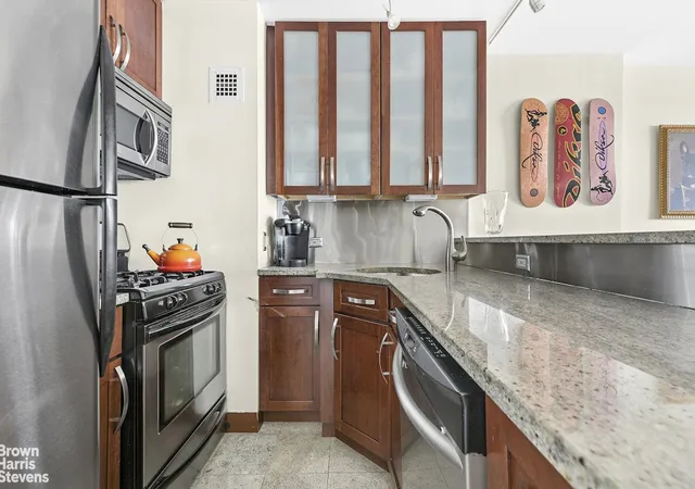 Homes for sale in New York City, NY | 300 E 59Th St #3504, New York City, NY 10022 | MLS# RLS20096945