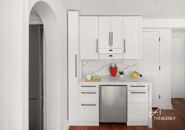 Photo 4 of Sale Pending at 55 E 9th Street #7L, New York, NY 10003 | MLS# RLS20096976 | Listing updated on 2026-07-13