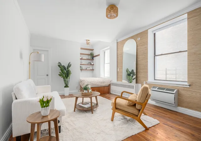 Sale Pending at 32 W 40th Street #4H, New York, NY 10018 | MLS# RLS20096980 | Listing updated on 2026-07-23