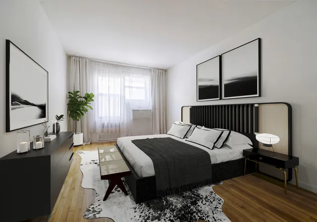 2nd image of 140 7Th Ave, New York, NY 10011