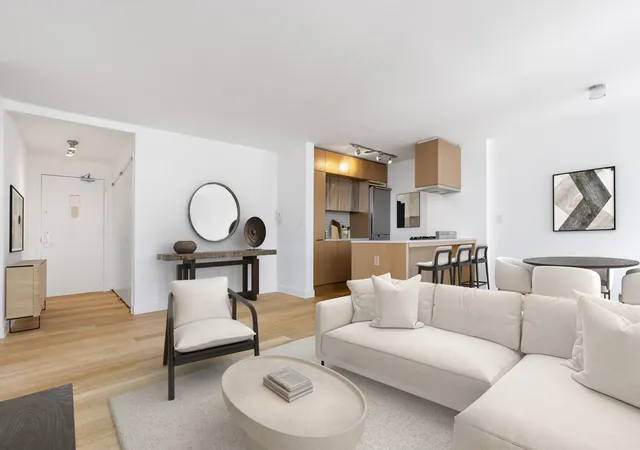 2nd image of 225 Rector Pl #19A, New York City, NY 10280 | MLS# RLS20097009