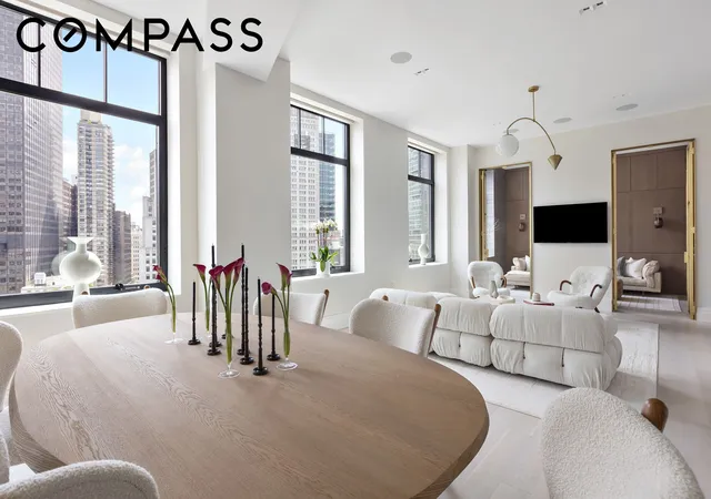 1st image of 10 Madison Sq W, New York City, NY 10010