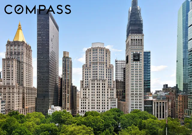 2nd image of 10 Madison Sq W, New York City, NY 10010