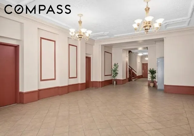2nd image of 15 Fort Washington Ave, New York, NY 10032