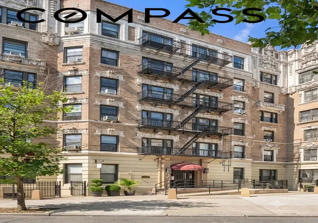 7th image of 15 Fort Washington Ave #4E, New York, NY 10032 | MLS# RLS20097088