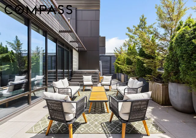 4th image of 429 Kent Ave, New York, NY 11249