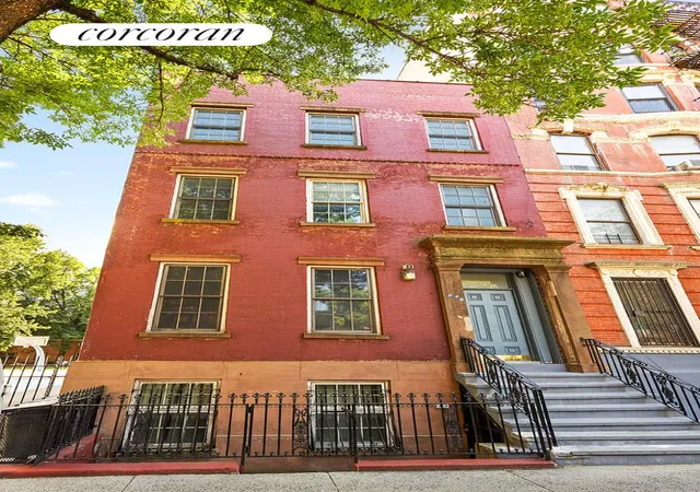 1st image of 746 E 6th St, New York, NY 10009 | MLS# RLS20097219