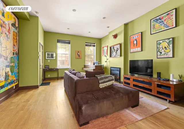 4th image of 746 E 6Th St, New York, NY 10009 | MLS# RLS20097219