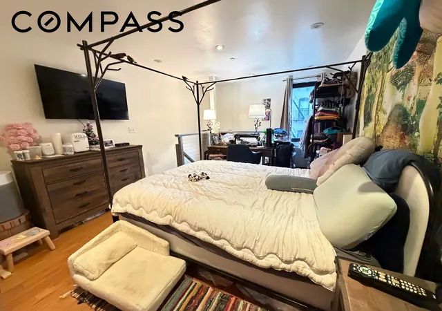 4th image of 215 E 81St St #5E, New York, NY 10028 | MLS# RLS20085372