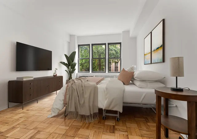 3rd image of 120 E 36Th St #3EF, New York, NY 10016 | MLS# RLS20097234