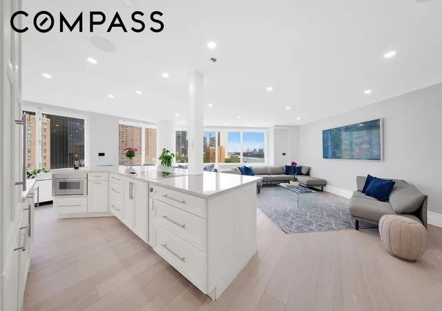 Listing Photo 2 - Condo for sale in building located at 415 E 37Th St, New York City, NY 10016 - Unit #9JK