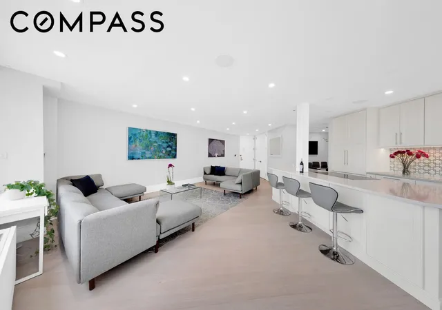 Listing Photo 3 - Condo for sale in building located at 415 E 37Th St, New York City, NY 10016 - Unit #9JK
