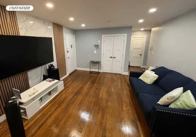 1st image of 180 Van Cortlandt Park S #5J, Bronx, NY 10463 | MLS# RLS20097289