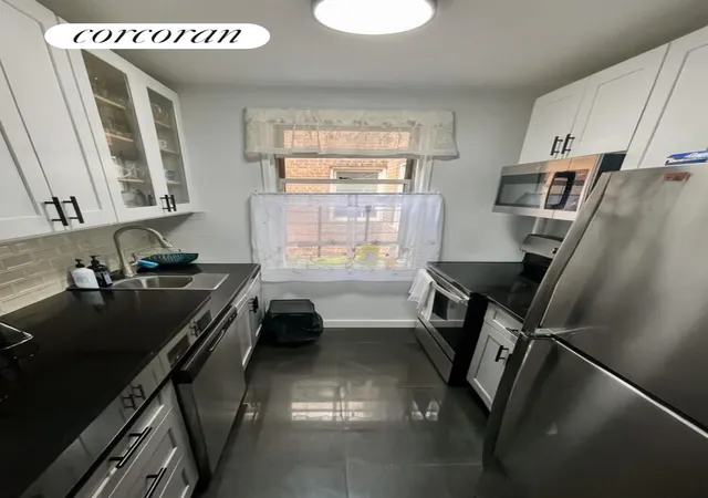 4th image of 180 Van Cortlandt Park S #5J, Bronx, NY 10463 | MLS# RLS20097289