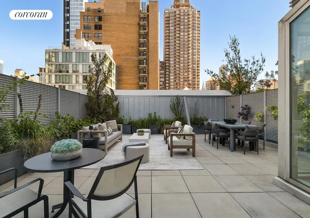 4th image of 225 5Th Ave #PHB, New York City, NY 10010 | MLS# RLS20097364