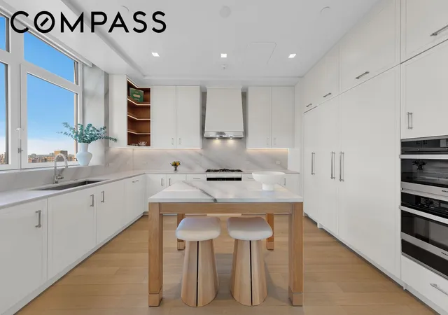 Photo 3 of House for sale at 200 E 83rd Street #29B, New York, NY 10028 | MLS# RLS20095442 | Listing updated on 2026-06-17